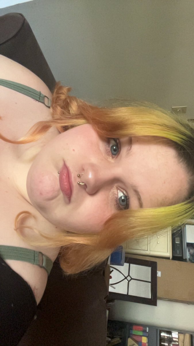 m4vies's tweet photo. i did pigtails 😛😛 #sfwtwt #moots #moottwt #promotwt #musictwt #movietwt https://t.co/4jOogW5an4