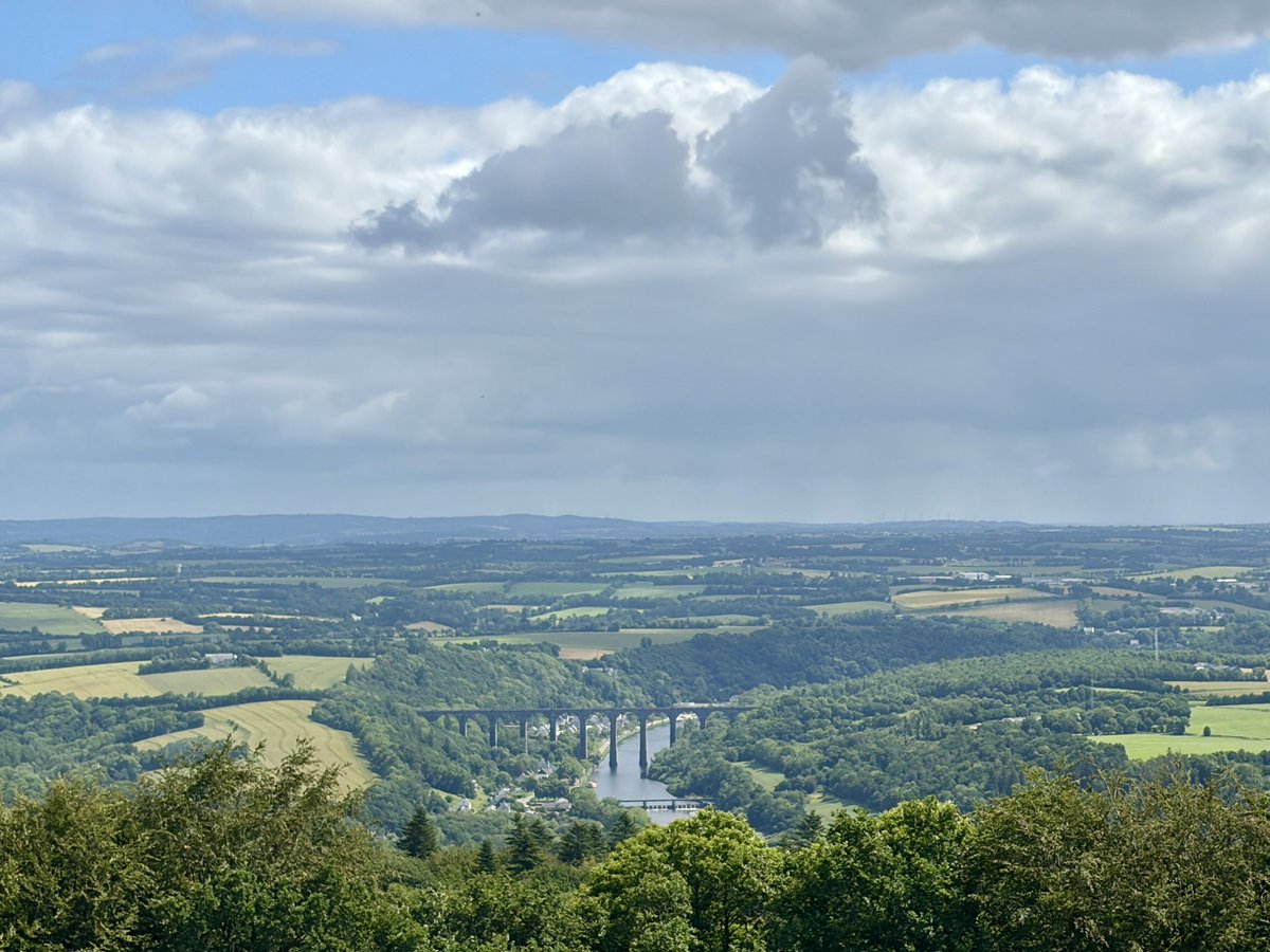 bro_james's tweet photo. Went for a lovely 11 mile hike with Frère Henri a couple of days ago, going out the front door of our community house and setting off on a loop through the hills surrounding our small town of Châteaulin. https://t.co/9TLVbM6so9