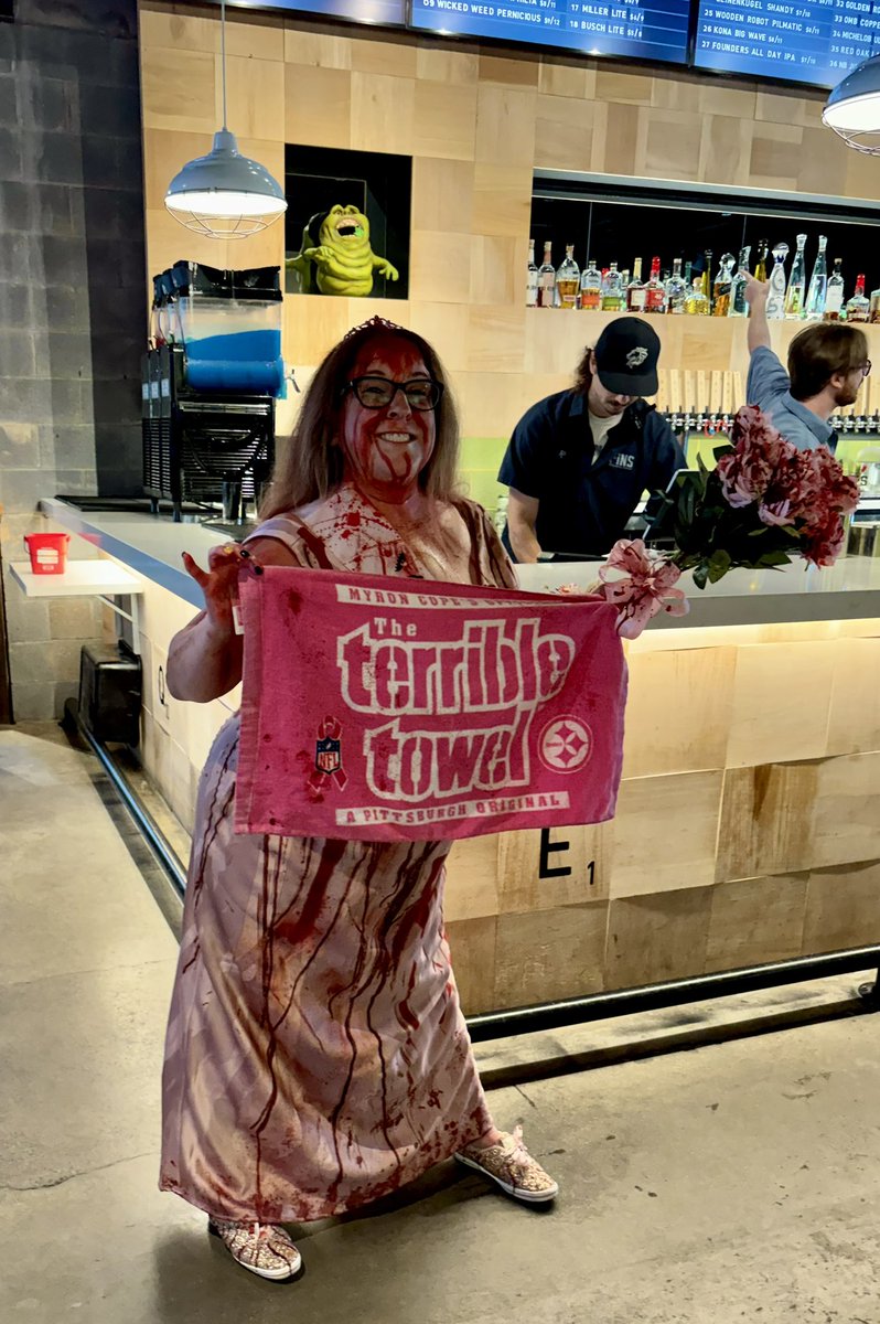 bethany24Steel's tweet photo. When The @steelers are your life but you dress up as Carrie White for your best friend’s bachelorette party!! Ps-I ALWAYS carry a Terrible Towel where ever I go!!!! #steelers @SteelersUnite 🖤💛🖤💛 https://t.co/pqUYHHF1xq