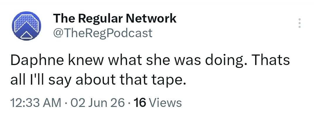 TheRegPodcast's tweet photo. @jiggyjayy2 Me from the beginning. Lol I knew she couldn't be a bad person based on what I seen. https://t.co/tQ65V8cVQB