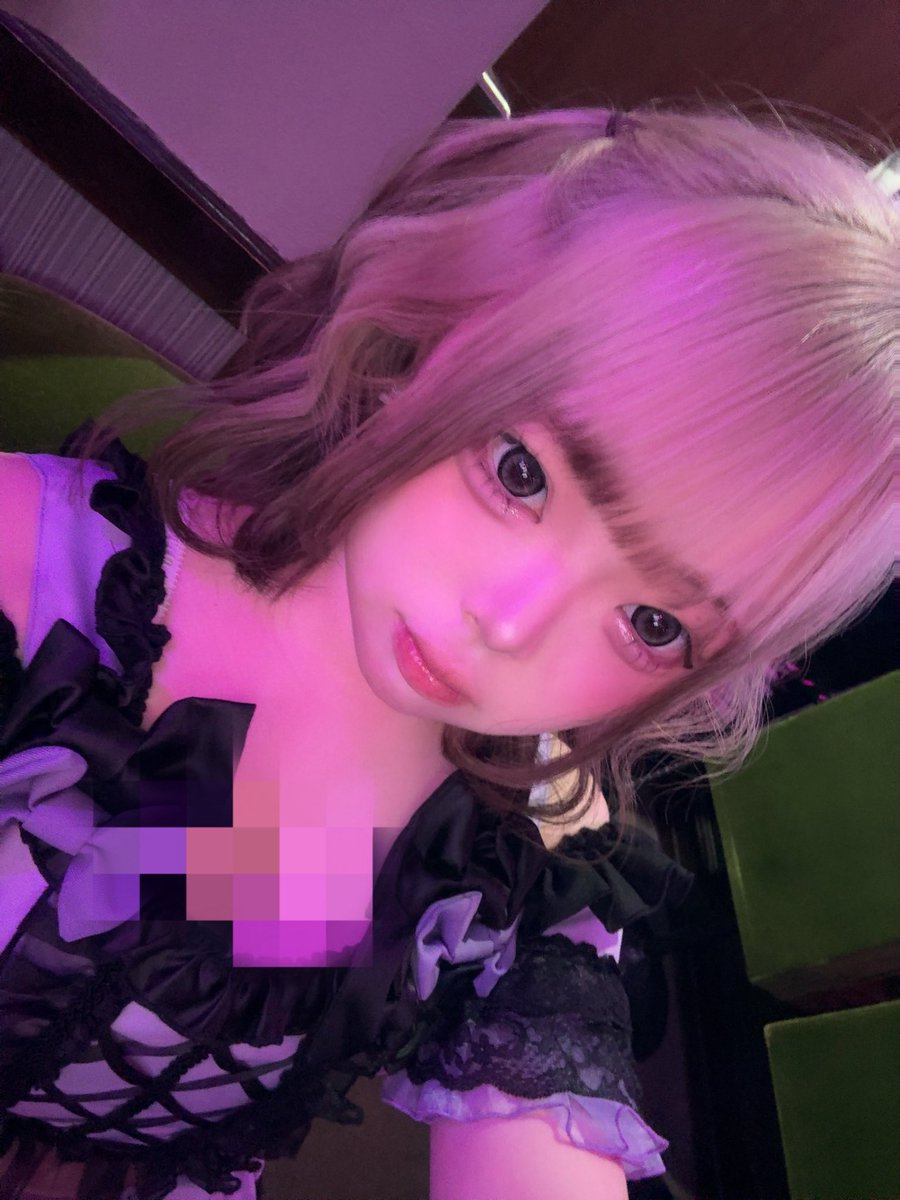 にこ tweet media
