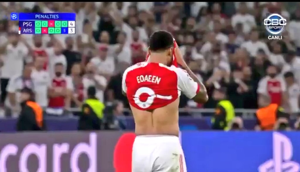 Clements_malit's tweet photo. @LfcNuel Gabriel? https://t.co/71r0nj6Yuy