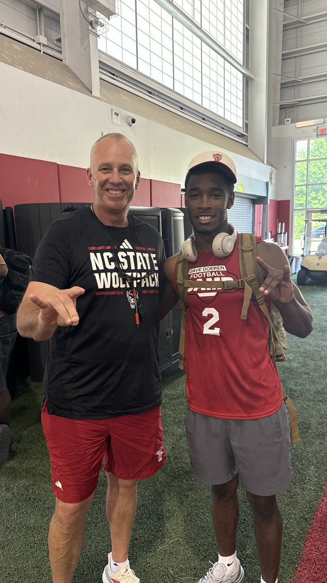 Kaydan11_'s tweet photo. #ATGTG After dominating camp &amp; conversations with @StateCoachD and @jokerphillips I’ve received offer from NC State #GoWolfPack🐺 @CoachKurtRoper @Andy_Vaughn @alonzobowens21 @AHSCougarsFB @PackFootball https://t.co/GqIEPjhsYY