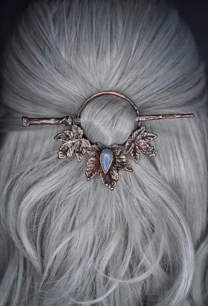 aestheticpost's tweet photo. Jewelry that will take you to the next level. https://t.co/EUt4E8dBVv