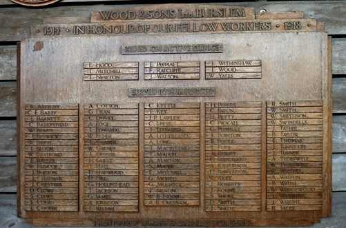 Warmemoria52861's tweet photo. Wood & Sons Ltd War Memorial, Burslem - https://t.co/vvfLcw0bCx - War Memorial Stories is a methodical digital archive dedicated to preserving the personal narratives behind local war memorials. #WW1 #WarMemorial #Burslem #LestWeForget https://t.co/QZNBCeiCaO