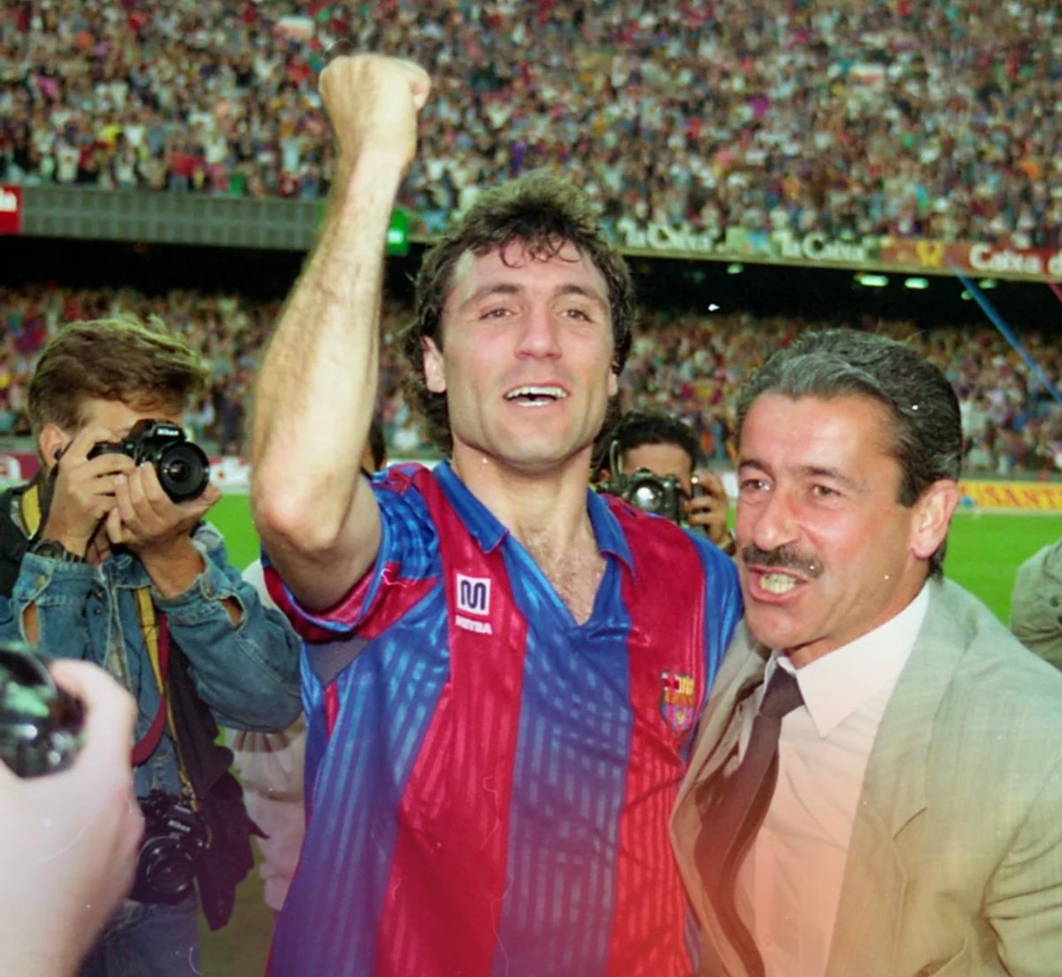PBSantAntoni's tweet photo. Avui fa 34 anys d'aquella primera "Lliga de Tenerife". Quins records... i quins nervis al Camp Nou! 😅💙❤️

#FCBLive https://t.co/nOCqhEIwRQ