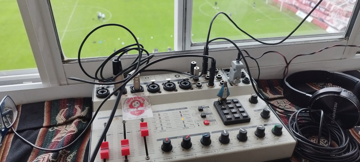 cybercorcho's tweet photo. Ya estamos con el equipo @MetroSportsTJ para el partido @CASMOficial y @qacoficial por @lametro935 @JADiazRomero @jmrj2024 @jdanylu @JJBenitez23 @guido19977 https://t.co/ojDOugKNkb