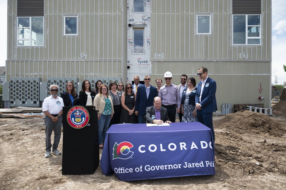 GovofCO's tweet photo. This week I signed my final bill into law as Governor, HB26-1033 - Expanding the Colorado Cottage Foods Act which makes Colorado a food freedom state, allowing entrepreneurs who make delicious homemade foods Coloradans love like Tamales, Burritos, and Tortas to be sold to Coloradans. It was a special celebration on a special bill to finish signing or vetoing all the bills that past the 75th general assembly, which recessed on May 14th.. 

During this legislative session I signed a total of 436 bills, and over the last eight years, I’ve signed more than 3,700 bills on the issues that matter most to Coloradans. From creating free, full-day kindergarten and preschool, to passing nation-leading clean energy laws, taking action to reduce housing costs, improve access to healthcare Coloradans can afford, protecting personal freedoms, cutting taxes, and lowering costs for all - I’m proud of the work we’ve done since I took office. 

And we’re not done yet. I’m committed to running through the tape for Coloradans to continue fighting for the issues people care about most.