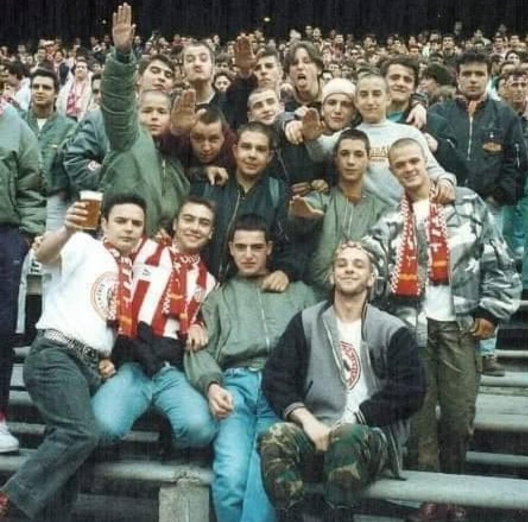 culturayesenzia's tweet photo. Skins Atleti, aquellos maravillosos años... https://t.co/JQGDBW5FrP