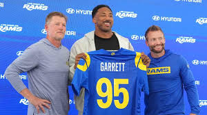 GrumpyBrothers's tweet photo. The GB begin this episode with the 2 big NFL trades &amp; discuss the NBA/NHL Finals. There are also grumps &amp; trivia - hope you enjoy!
https://t.co/scYBGnw0cp
#nfl #nba #nhl #rams #knicks #spurs #patriots #eagles #browns #hurricanes #knights #browns https://t.co/9CvxBXNS0b