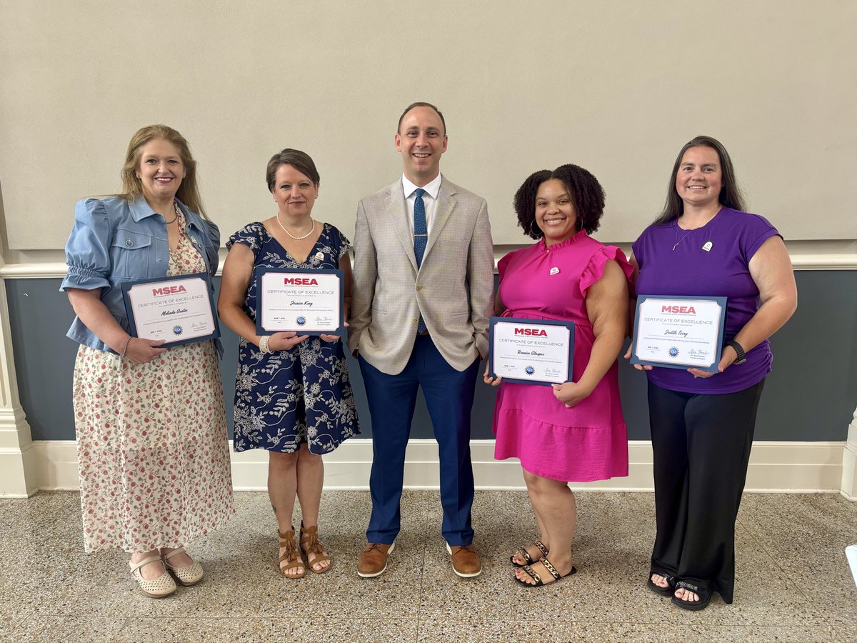 CheredaD_Math's tweet photo. Four teachers from DCS were selected to serve as National Stem Teacher Corps Pilot Program Content Area Members: Melinda Austin(HHS), Jessica King ( HMS), Reneice Glasper (LHS), and Judy Terry (CHHS) @DCSeNews https://t.co/kmGXUYzovk