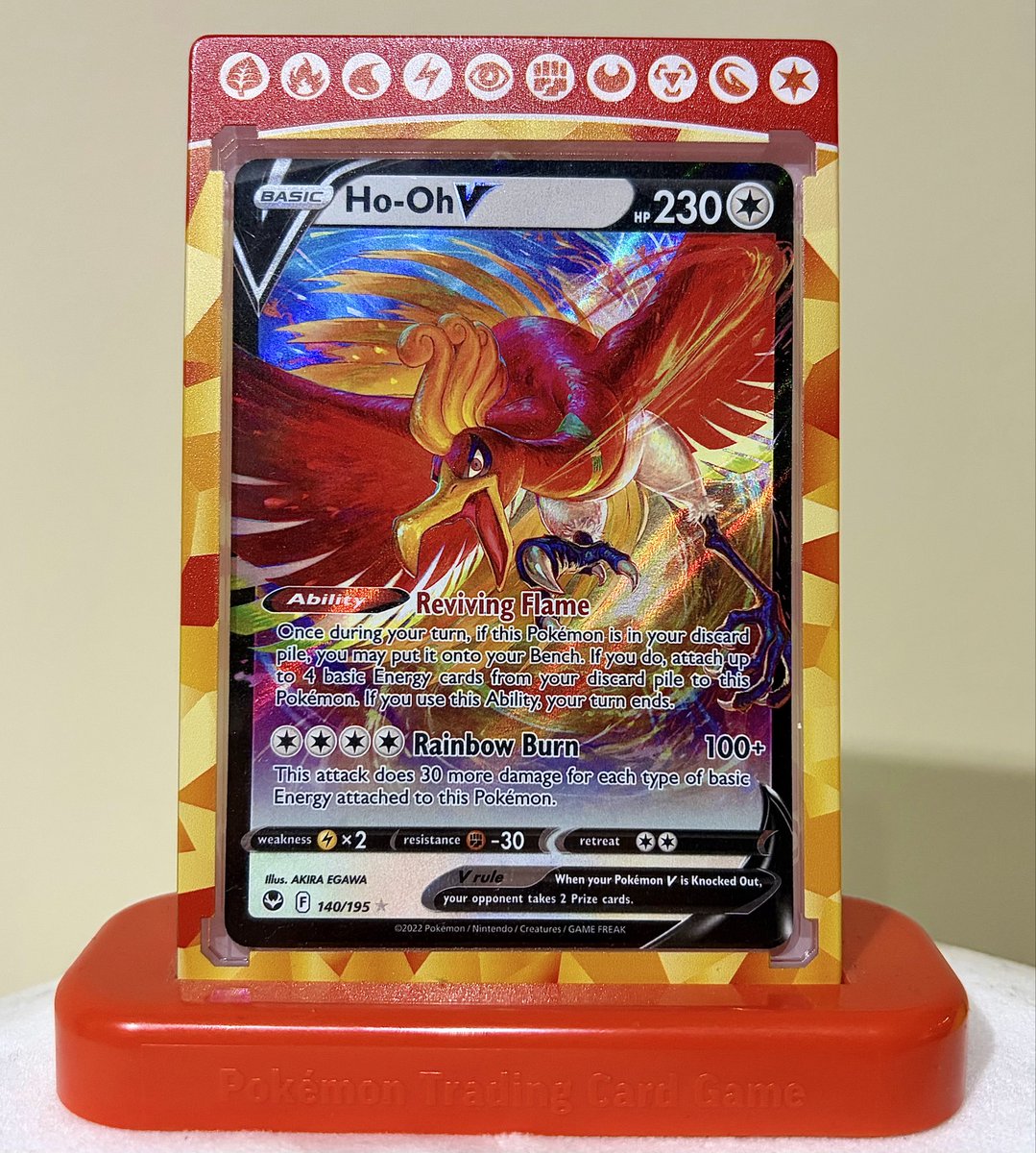 caves_caverns's tweet photo. The card holder goes perfect w/ Ho-Oh 👌 https://t.co/MxFkQupEnu