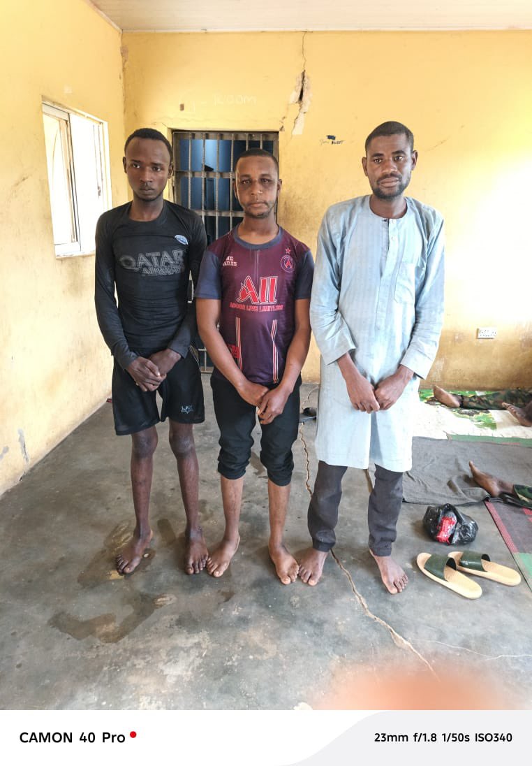 HQNigerianArmy's tweet photo. TROOPS OF OPERATION SAVANNAH SHIELD APPREHEND SUSPECTED BANDITS/TERRORISTS INFORMANTS RECOVER COMMUNICATION DEVICES AND CASH IN NIGER STATE

Troops of Joint Task Force (JTF) Operation Savannah Shield (OPSS) have apprehended five suspected bandits/terrorists informants in separate operations conducted in Niger State. The operations led to the recovery of communication devices, cash, and other items linking the suspects to criminal activities. The troops, while conducting a routine fighting patrol along the Doro axis in Wawa, Borgu Local Government Area of Niger State, apprehended three suspected bandits/terrorists informants on 6 June 2026.

Preliminary investigations revealed that the suspects were members of a bandit group operating in Duru, along the fringes of Kainji Lake National Park. Items recovered from the suspects included two Tecno keypad phones, one MP3 device containing recorded propaganda and inciting messages claiming the abduction of an individual in Kaduna State and the collection of a ransom of Sixty Million Naira (₦60,000,000.00), as well as a cash sum of One Hundred and Thirteen Thousand, Four Hundred Naira (₦113,400.00). The suspects and recovered exhibits are currently in custody for further investigation, while efforts are ongoing to apprehend other members of the criminal network.

Similarly, troops of 221 Battalion under JTF-NC OPSS, while on routine patrol along the cantonment perimeter fence, apprehended two suspected bandits/terrorists informants. Preliminary investigations revealed that the suspects had been deployed as reconnaissance elements to gather information on the cantonment.

Further examination of one of the suspects' mobile phones led to the discovery of a photograph showing a beheaded individual, dated 2 May 2026, indicating possible links to terrorist activities. Items recovered from the suspects included one Android mobile phone, one Tecno keypad phone, one motorcycle, and a cash sum of Eighty-Six Thousand, One Hundred Naira (₦86,100.00) only. The suspects and recovered exhibits remain in custody for further investigation.

The successful arrests underscore the commitment of troops of Operation Savannah Shield to dismantling criminal and terrorist support networks across the Joint Operations Area. The Task Force remains resolute in its mandate to deny criminal elements freedom of action and sustain pressure on all threats to peace and security within the region.

JAMILU MUHAMMED YAHAYA
Captain
Acting Media Information Officer 
Headquarters Joint Task Force (North Central) Operation SAVANNAH Shield 
7 June, 2026
