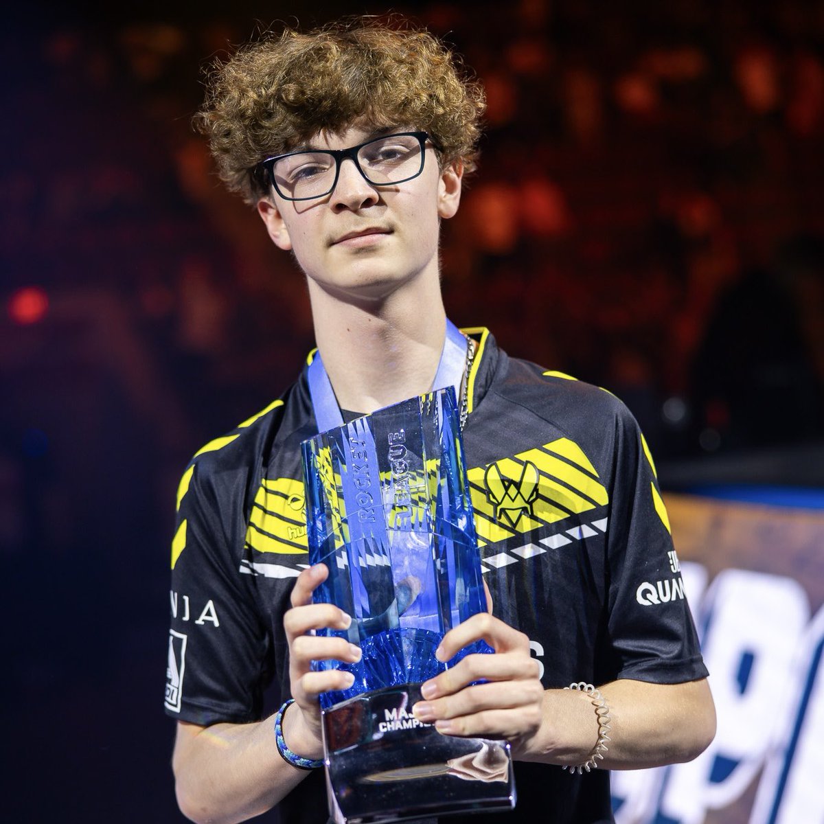 TheBopPops's tweet photo. 44-1.

Zen and Atow just went 44-1 in games to win the first ever EU RLCS 2v2 Open and to play at RLCS 2026 Worlds together.

Could this be the future greatest duo Rocket League has ever seen????? 🇫🇷🇧🇪 https://t.co/xhtCFMpG1Y