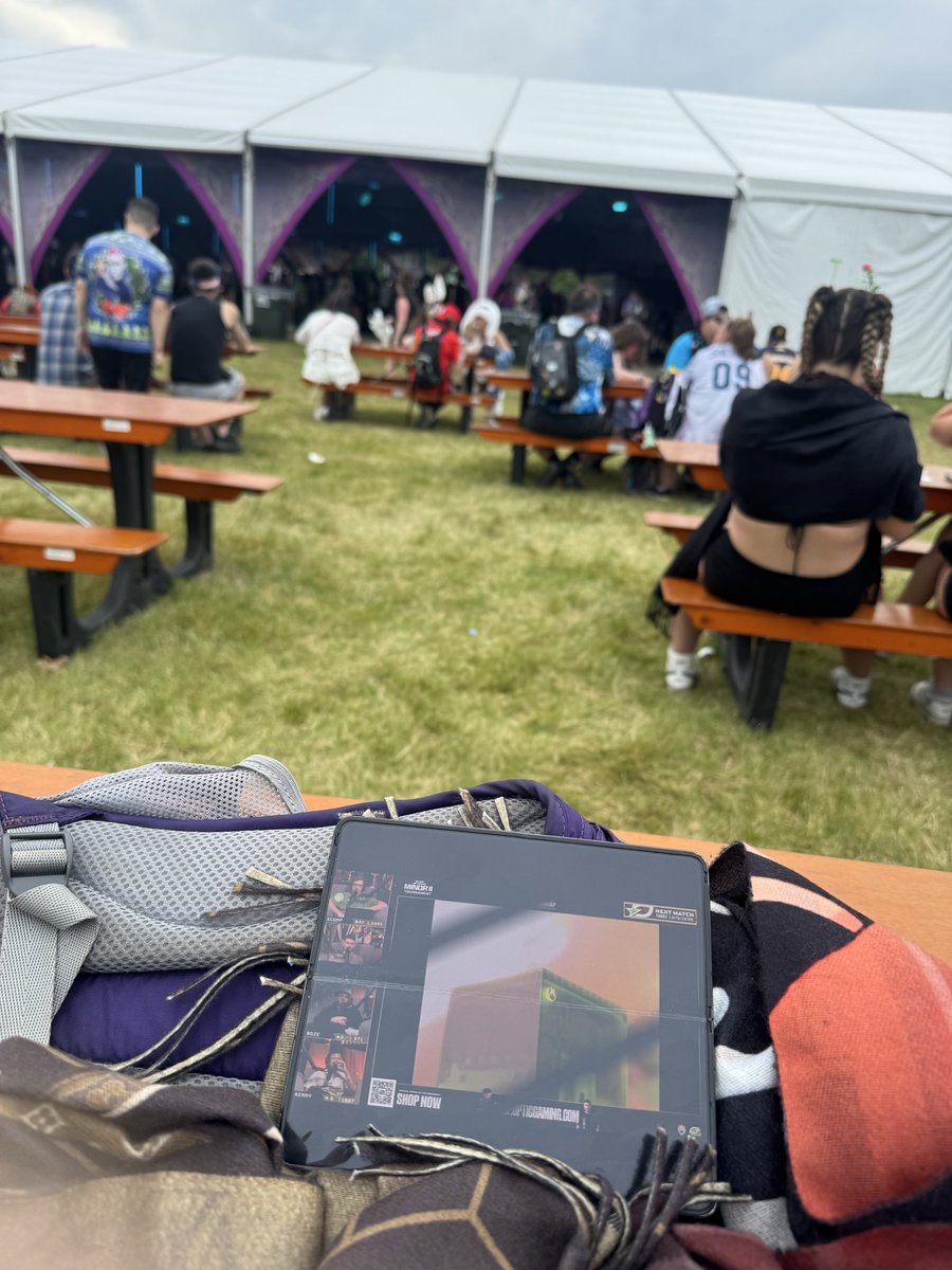 Stancynancey's tweet photo. @OpTic @H3CZ @OpTicTexas @scump @Methodz @Kuavo watch party priorities to see the boys with @IVIakeithappen while at #BeyondWonderland #Chicago https://t.co/Gd9owxvGOE