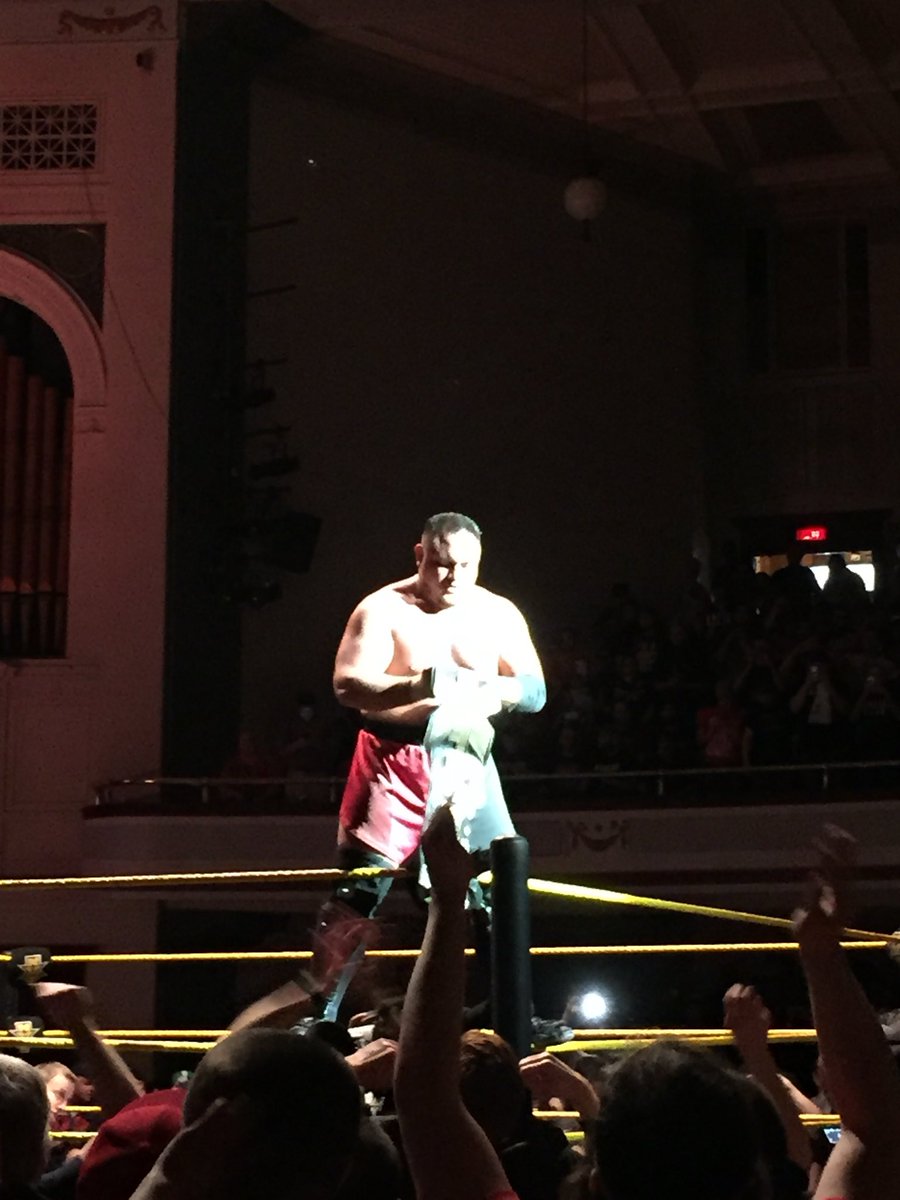 DannyXOmega's tweet photo. @kye4manon Samoey Joey winning the nxt title from Finn at a house show in Lowell, MA https://t.co/S5OL90dgKo