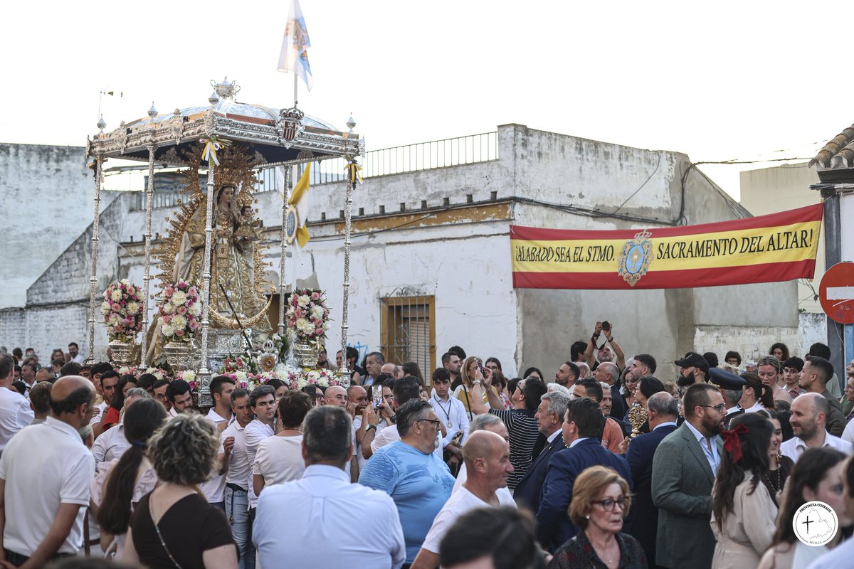 ProvinciaCofrad's tweet photo. 🔘 Mairena del Aljarafe

☀️ Procesión de Ntra. Sra. de las Mercedes tras el Corpus Christi de hoy domingo 7 de junio por la mañana.

🎶 Acompaña musicalmente la Banda de Música de Las Cigarreras de Sevilla.

📲 ¡Toda la información!

https://t.co/hQa2H8T5Kv

#TDSCofrade https://t.co/FNUu1l67Jl