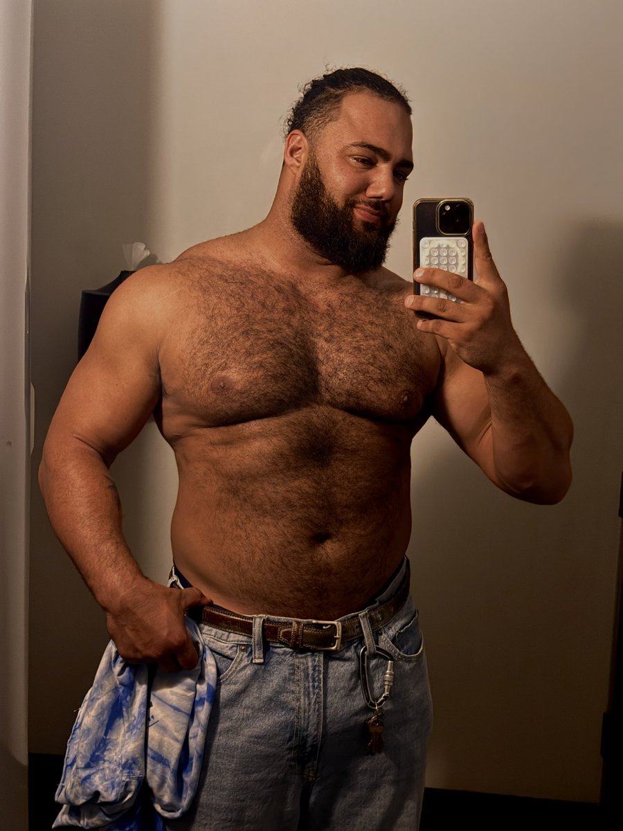 shaynechafa's tweet photo. happy pride 💖 https://t.co/K5Pn7rubxb
