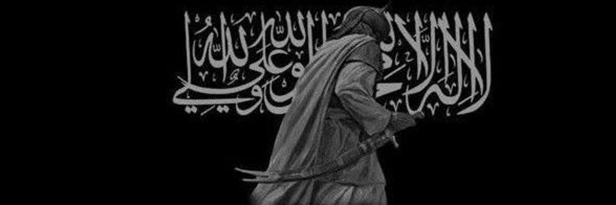 ma30hapouya's tweet photo. بشنود هر چه یهودی که در این عالم هست؛
پدرم بود که انداخت درِ #خیبر را

#مولا
#علی_ابن_ابی_طالب https://t.co/cKbcv9X06N