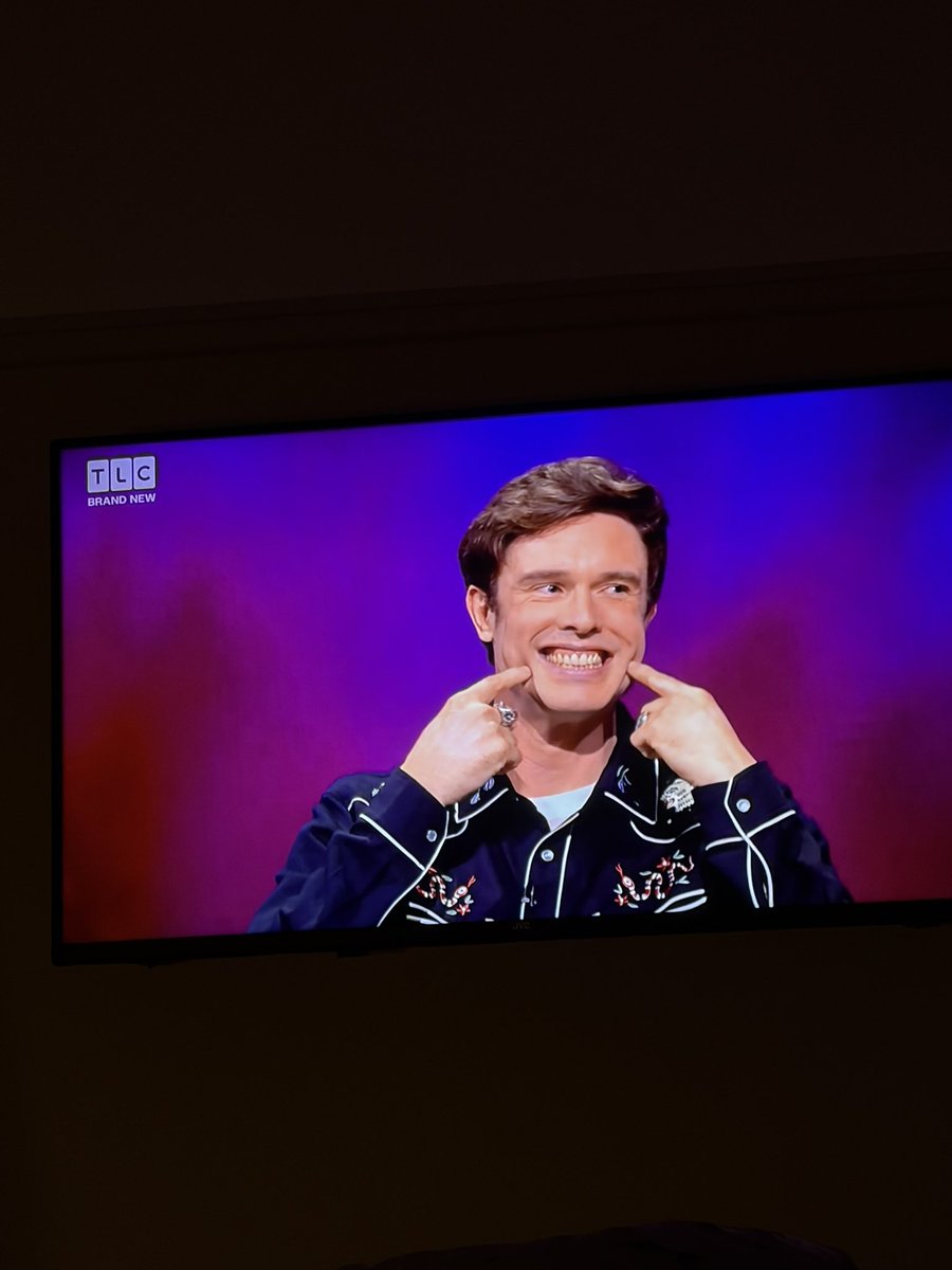 tligamble's tweet photo. MY WIFE IS BACK #MockTheWeek https://t.co/xy8WhvJ4P8