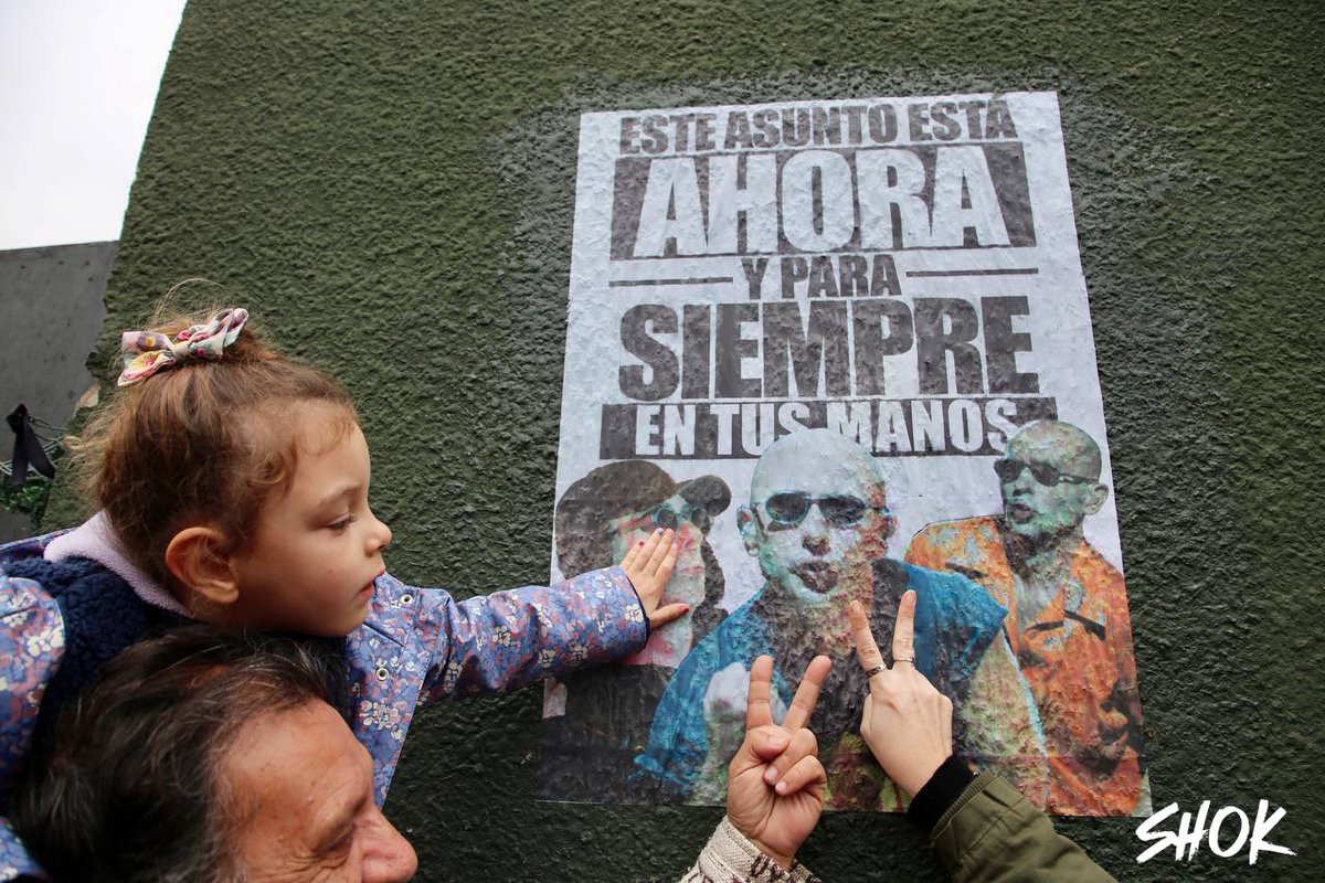 AlexisGuerrera's tweet photo. Poder es que la gente te quiera. https://t.co/lRoeikaWuO
