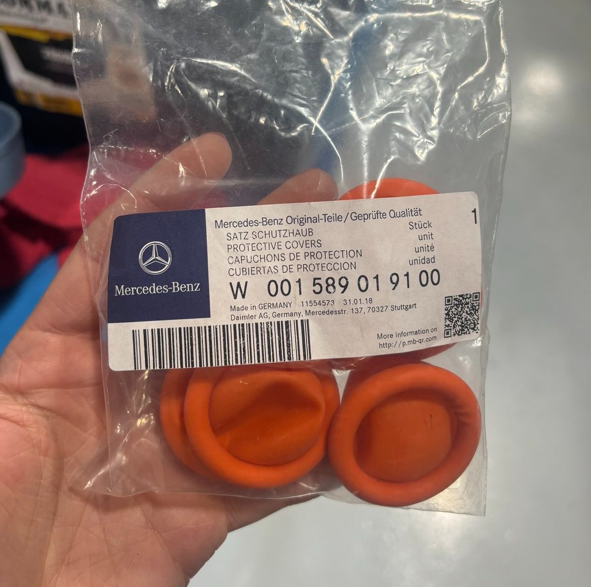 GarbageDumpM81's tweet photo. Guys I only buy OEM ☝️😎 https://t.co/rileEoaFNi