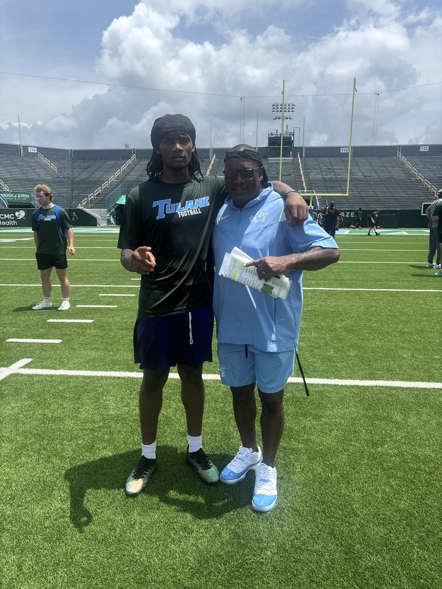 Donovan Alexander tweet media