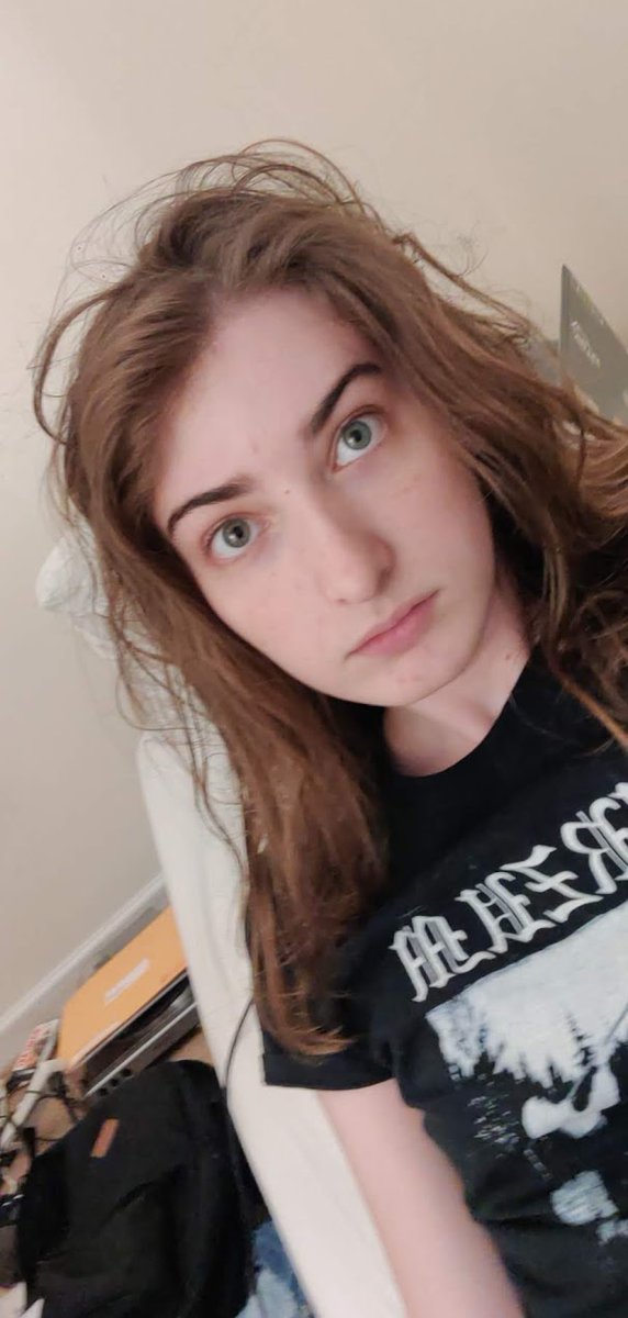 KoshkaHoxha's tweet photo. The left photo is me in college. I was getting sir'd on the reg, even with a mask and full makeup. 

The right photo is me a few weeks ago. I haven't gotten misgendered in so so long.

No surgeries between these times. I started passing entirely via aura gains. https://t.co/RZaN55dBSl