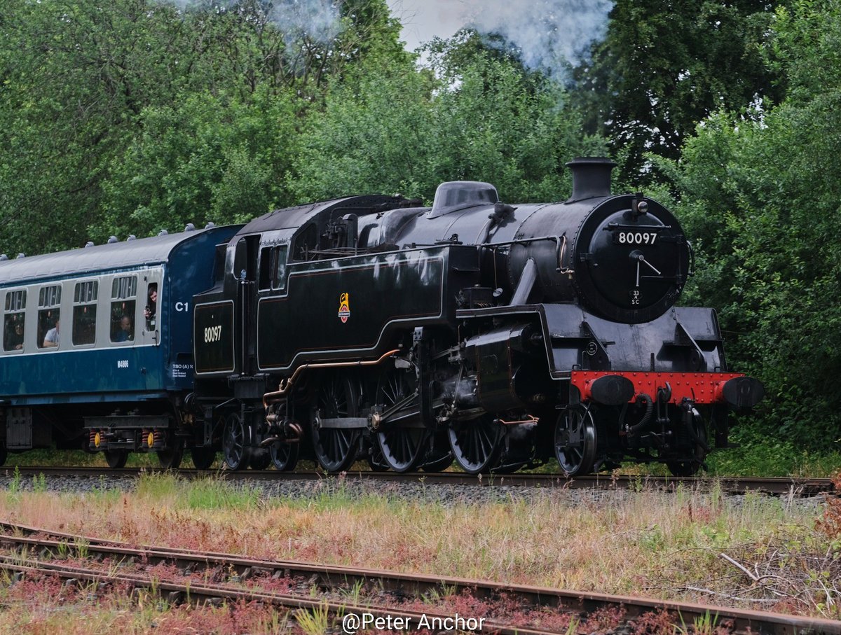 Peter34080554's tweet photo. 80097 climbing out of Ramsbottom yesterday afternoon https://t.co/bxajrndL1v