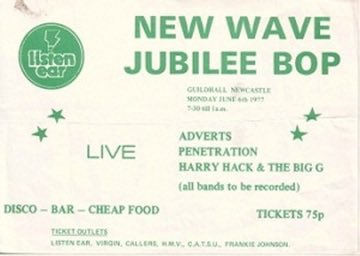 JD_Central's tweet photo. Joy Division OTD 1977: Guild Hall, Newcastle. With the Adverts and Penetration (pictured). “It was the first time we'd used borrowed equipment, meaning we had to walk on, plug in, and play. So we sounded dreadful” - Peter Hook, Unknown Pleasures 
Photo: Cindy Stern https://t.co/yX2aDcDPVV