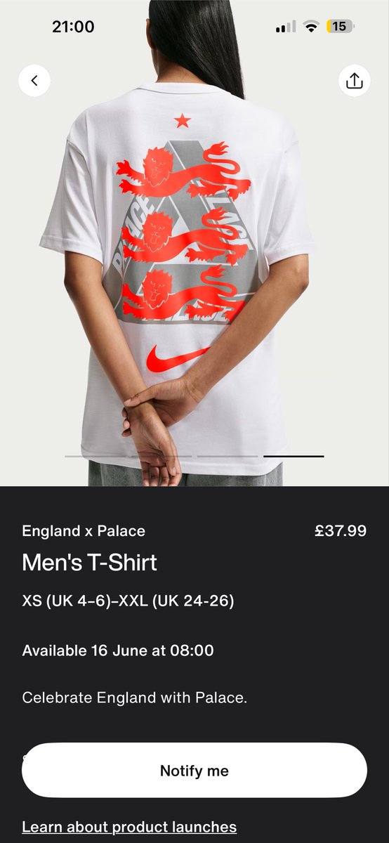 sebw___'s tweet photo. Nike cooked fairs https://t.co/QdotRm1tET
