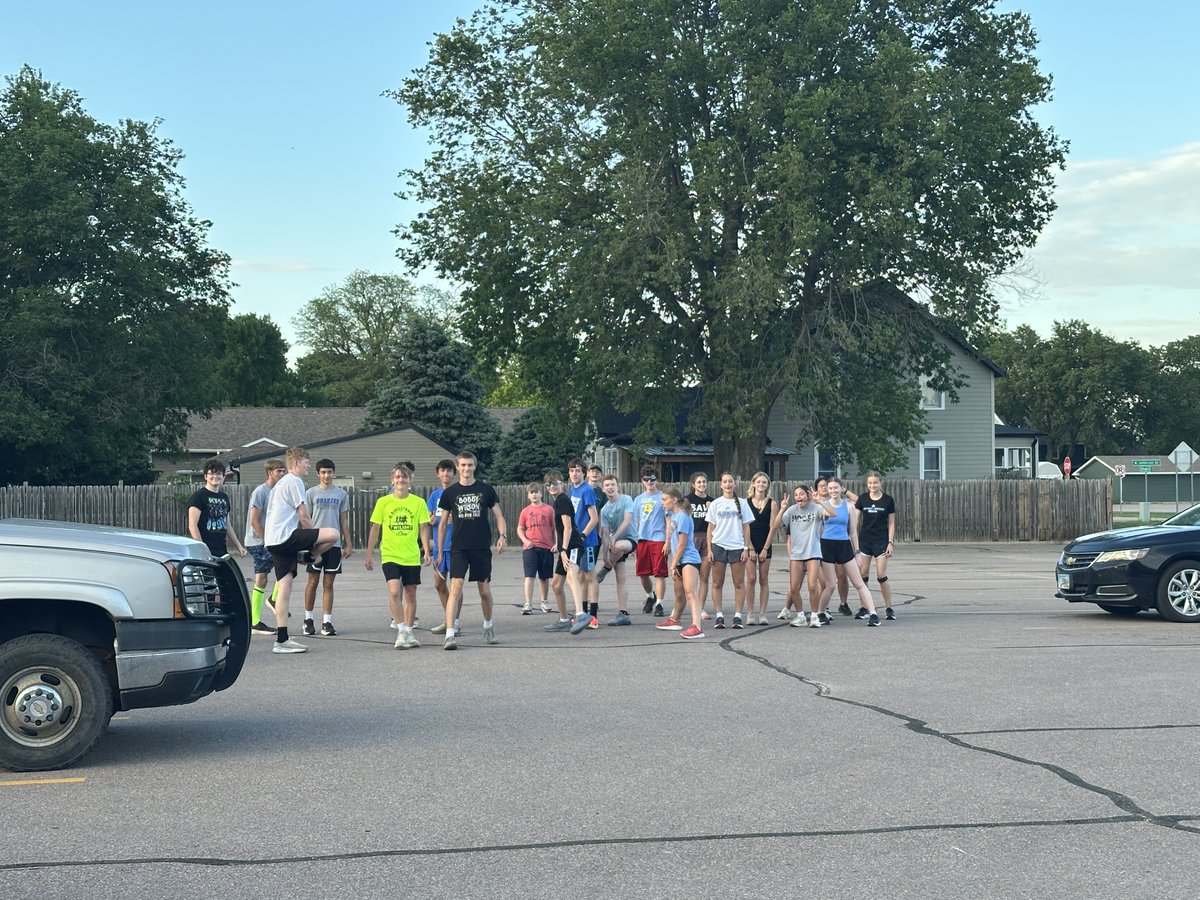 EpjCC's tweet photo. Amazing turnout for our first two team summer runs. Great job! Keep up the great work! https://t.co/U2XztBvarL