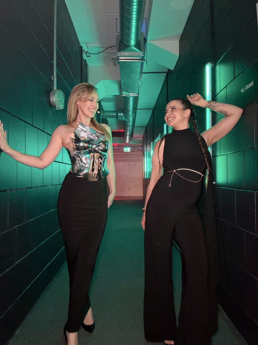 sjokz's tweet photo. GG Spring from your lec baddies 😎💜 see u at MSI https://t.co/zYZp56sfrs