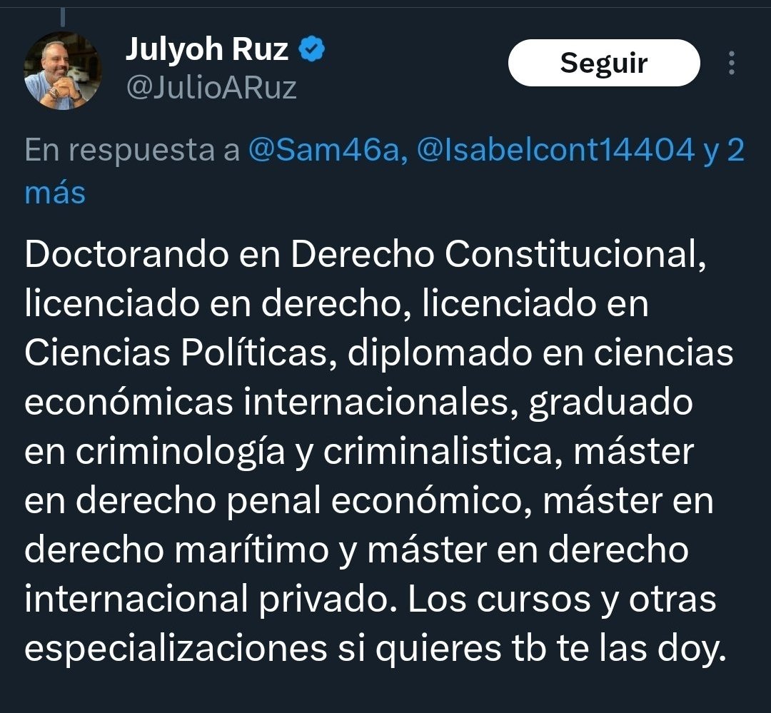 asturtopo_'s tweet photo. Me ha aparecido un facha difundiendo odio y bulos que pensé que era el típico friki medio subnormal, diciendo que es doctorando en Derecho soltando unas paridas top de cuñao.
Pero resulta que buscando he encontrado un personaje de fábula, el unicornio entre los fachas(hilo)👇 https://t.co/PBbTBtUr51