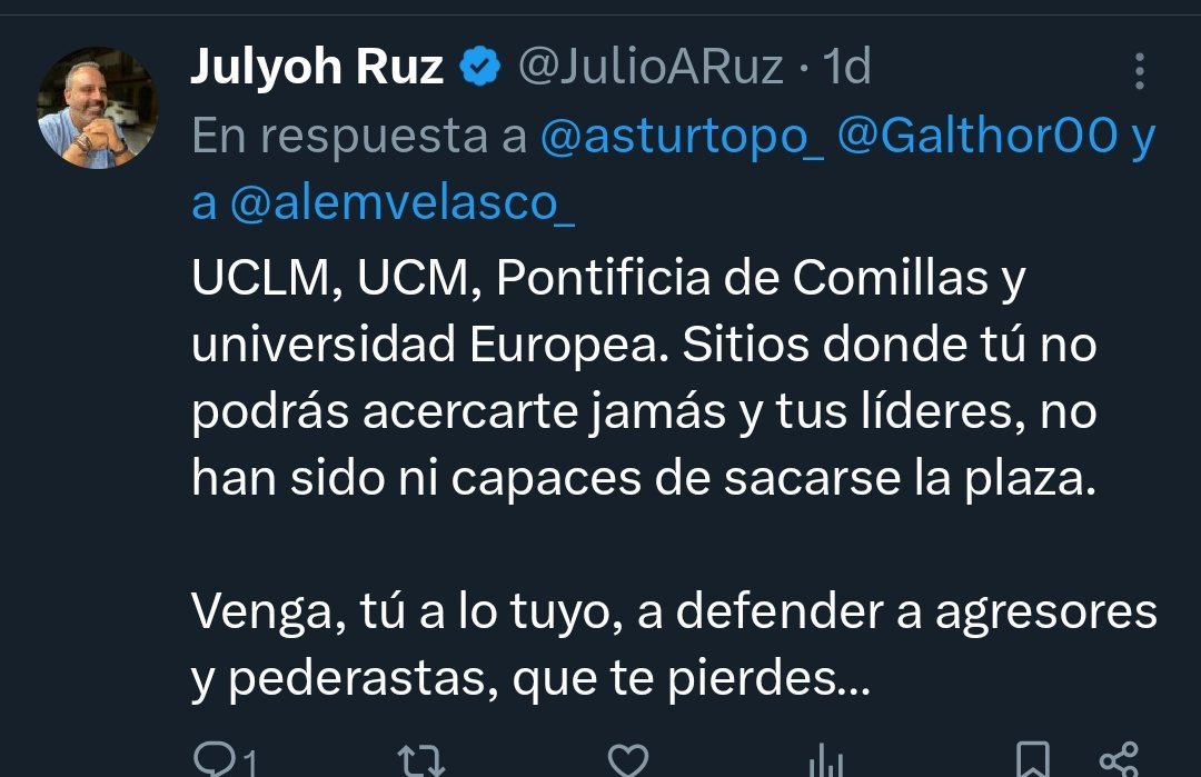 asturtopo_'s tweet photo. Me ha aparecido un facha difundiendo odio y bulos que pensé que era el típico friki medio subnormal, diciendo que es doctorando en Derecho soltando unas paridas top de cuñao.
Pero resulta que buscando he encontrado un personaje de fábula, el unicornio entre los fachas(hilo)👇 https://t.co/PBbTBtUr51