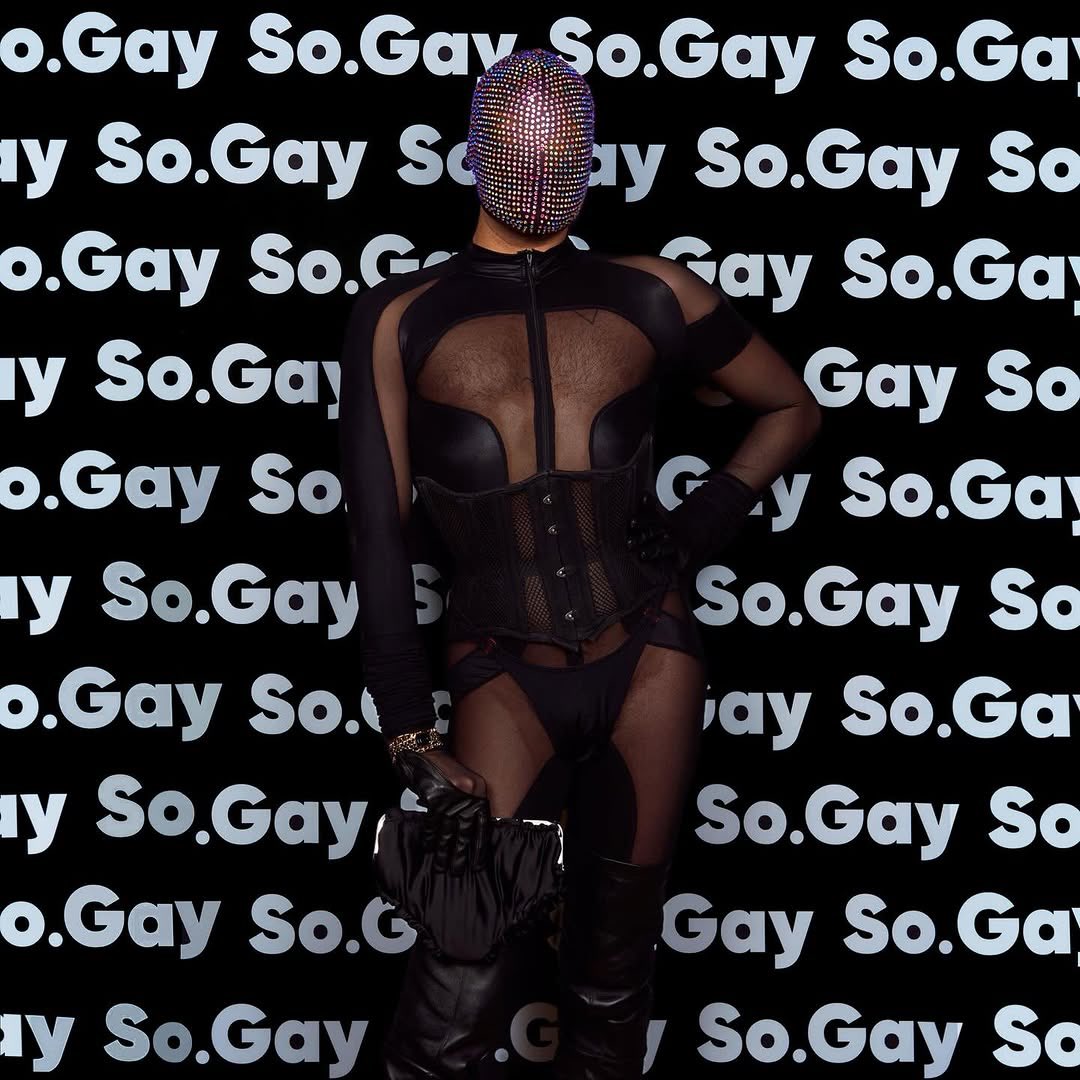 6ft4inBottom's tweet photo. The annual @SoDotGay PRIDE party 🌈

#gay #Pride #me #fashion #NYC https://t.co/N18eSojJB0