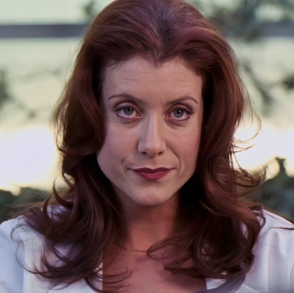sunflowerhart's tweet photo. gay people are like "she saved my life" and it's addison montgomery from greys anatomy https://t.co/nUT2DLrDLc