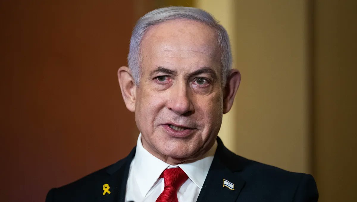 CerfiaFR's tweet photo. 🚨🇺🇸🇮🇷🇮🇱 FLASH | Donald Trump se dit "mécontent des attaques initiales d’Israël au Liban, qui ne s’est pas coordonné avec les États-Unis". "Je vais appeler Netanyahu maintenant et lui dire de ne pas attaquer en Iran en réponse", dit le président américain. (Axios) https://t.co/5lN1pLFnn1