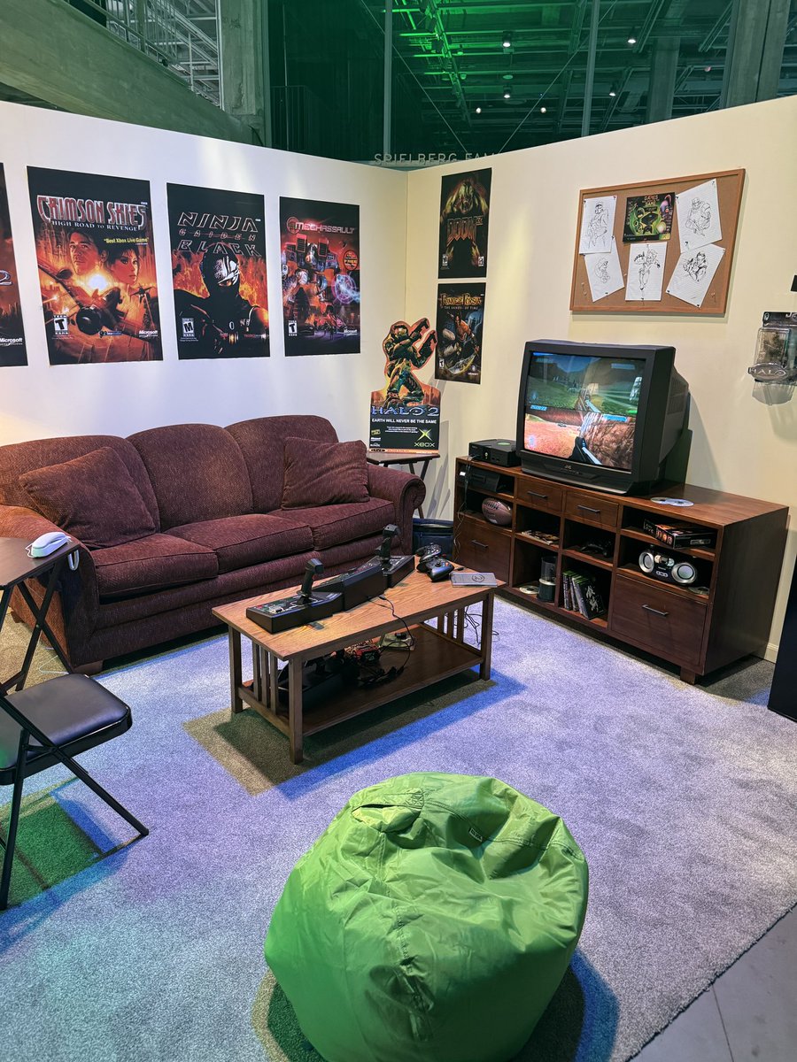 PatrickMaka's tweet photo. Xbox has an “Xbox Eras” space at #XboxFanfest this year for every generation of console.

Too much nostalgia. https://t.co/TXV6aM6L5u