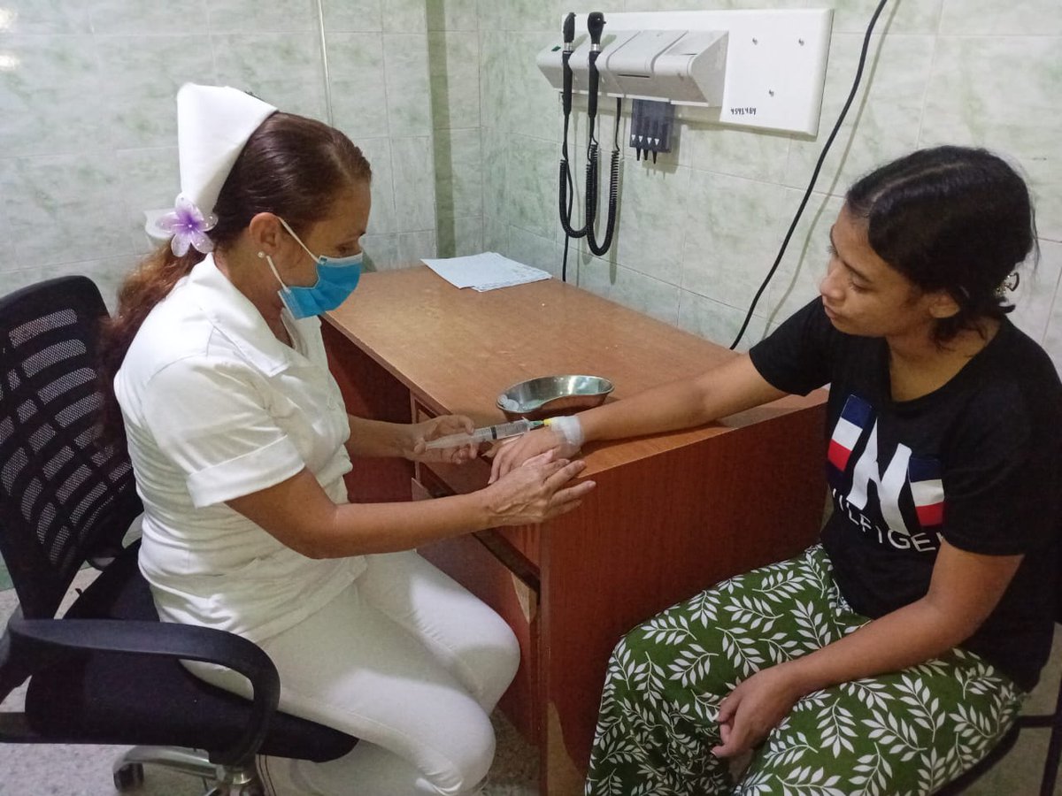 cubacooperaven's tweet photo. ¡Barinas firme por la salud! 🇨🇺🇻🇪 Con rigor y patriotismo, la Misión Médica Cubana asegura cuidados de excelencia en los CDI "Hugo de los Reyes Chávez" (Sosa), "Don Evelio Izarra" (Mijagua) y "Julio García" (El Carmen), garantizando la continuidad asistencial en cada turno. https://t.co/RZes68mS4j
