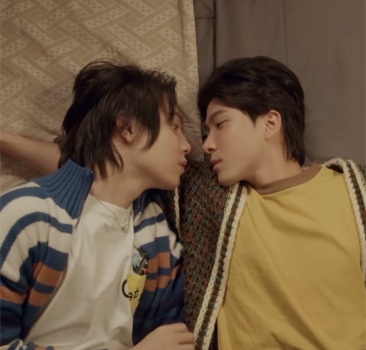 fktseven's tweet photo. the way TigerLynx looks at each other, the chemistry, the tension 🫠 https://t.co/ZPk7ZVg9TK