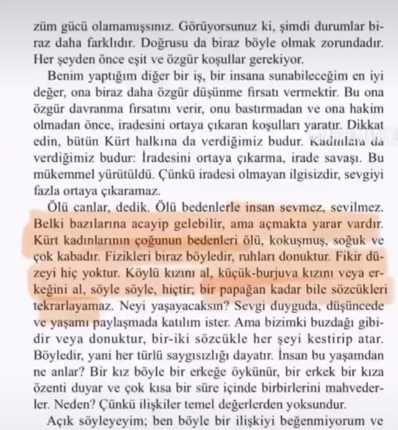 xobixora2's tweet photo. Öcalan’ın Nasıl Yaşamalı? kitabındaki bu sözleri
Rahmi Koç’un sözlerine gösterilen tepkinin onda biri buna gösterilseydi, samimiyetten söz edilirdi 
Bir halkı aşağılamak, söyleyenin kim olduğuna göre değişemez 
Irkçı aşağılayıcı dil, sahibinin kimliğine göre meşrulaştırılamaz https://t.co/zsflrxq2jI