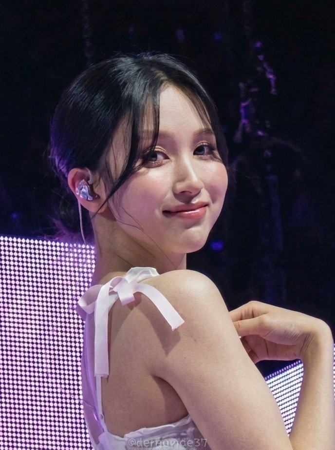 misahyundk's tweet photo. I'm so weak for her

#TWICE #MINA https://t.co/oGWI9QSjSq