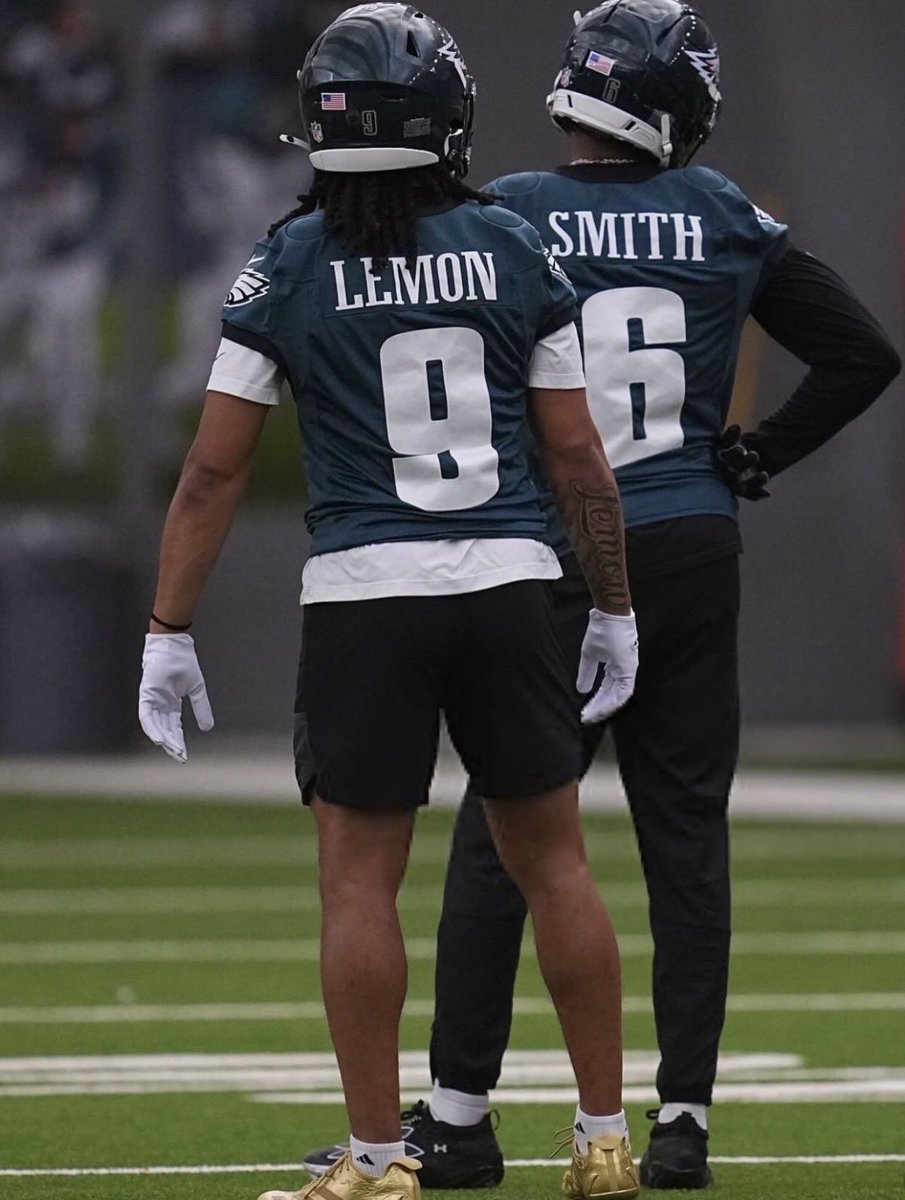 SadeRepsEagles's tweet photo. WR1 &amp; WR2. Not mad at this at all. #FlyEaglesFly https://t.co/o9BrzuWNQU