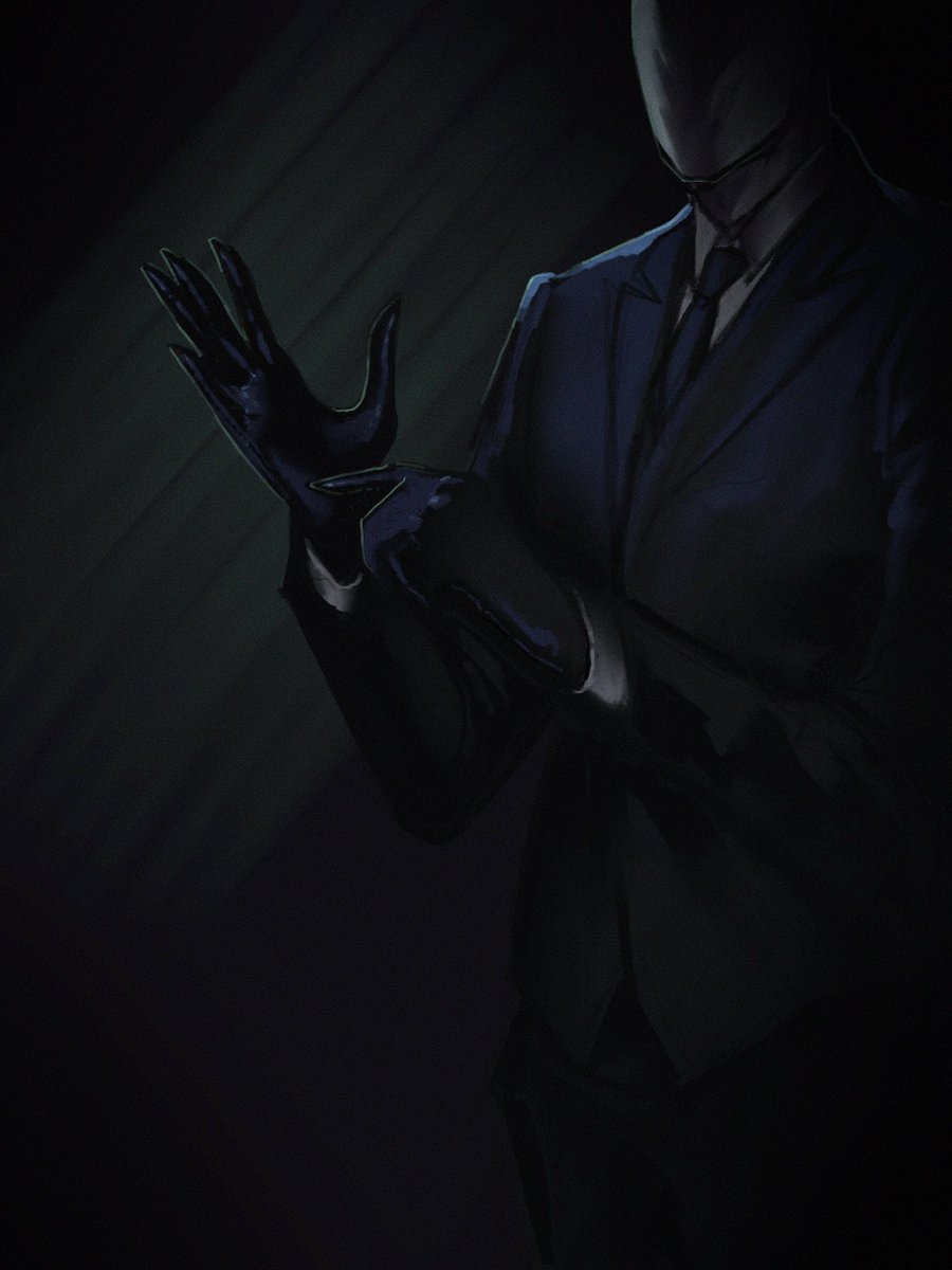 Deftnm's tweet photo. Have you ever wondered what the difference is between Slenderman and the Operator? https://t.co/4bTKQIxD65