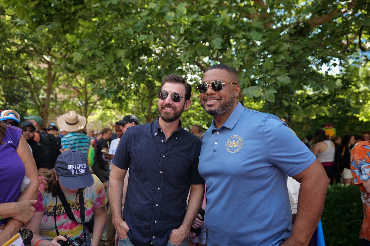 AustinDavisPA's tweet photo. I walked in the Pittsburgh Pride Parade today to send a strong message that we stand for real freedom in Pennsylvania.

Ever since we took office in 2023, Governor Shapiro and I have been committed to standing up for your right to love who you love and be who you are. 

I’ve got your back, Pennsylvania.