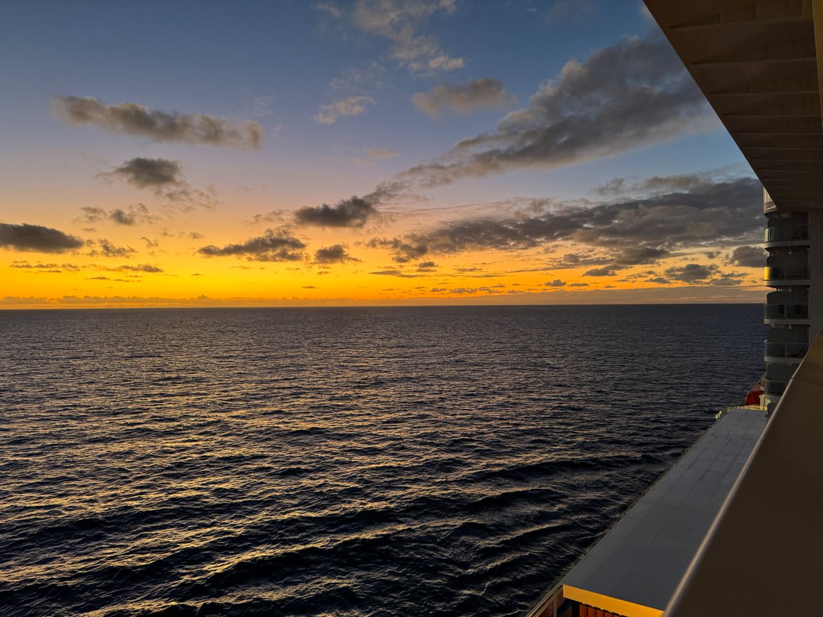 ABLT_DV's tweet photo. Think it is too late for a summer cruise? Maybe not. 

If you are flexible on dates, ship, cabin, port, or itinerary, there may still be options for families, couples, empty nesters, friend groups, or adults-only getaways. 

Link in the reply. https://t.co/r8LMl6rHyH