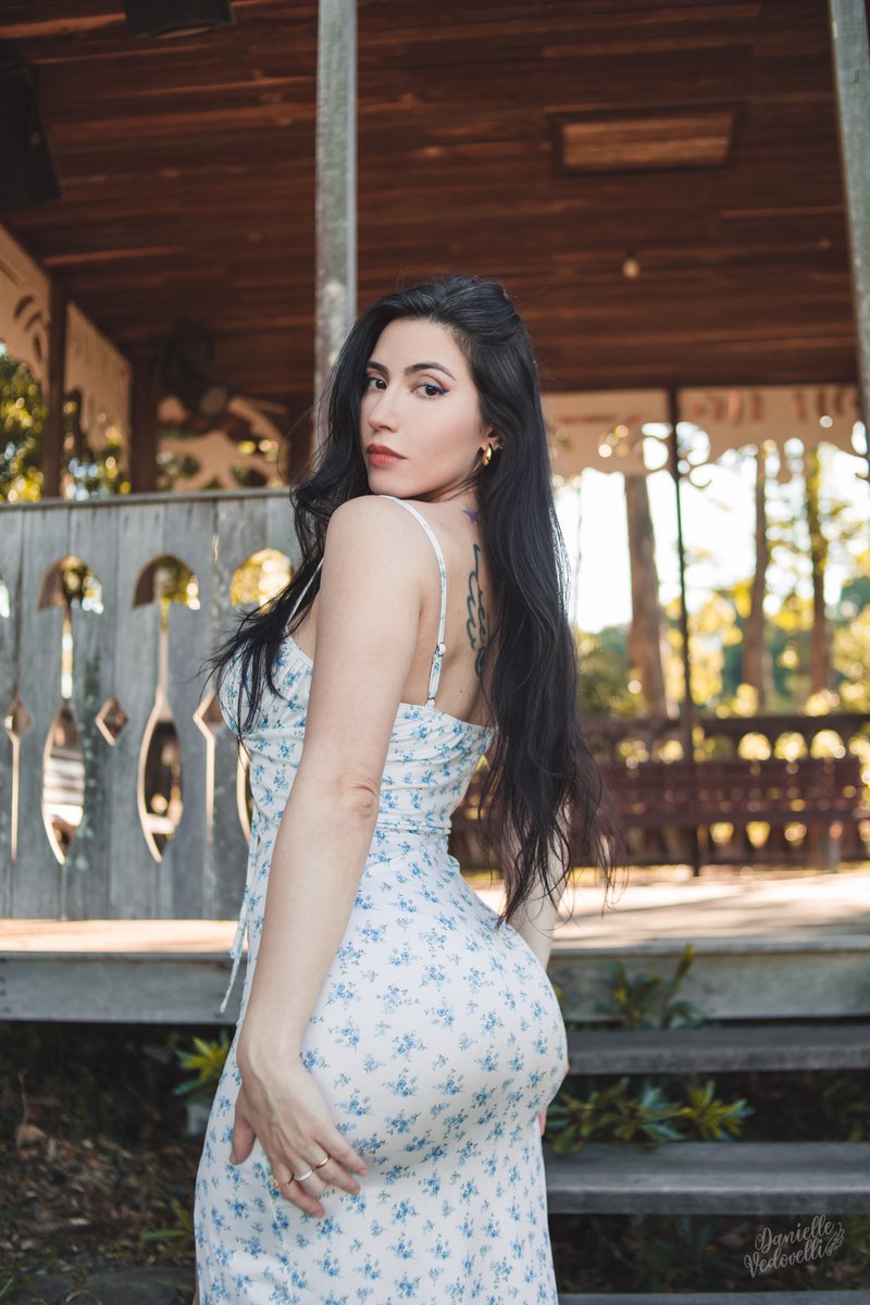 DanieVedo's tweet photo. Today is the LAST DAY to grab your prints at https://t.co/uYCWEAXFiE 🫶 
Apply the code "lastday" to get 5% off on all items 🥰 https://t.co/1ojoVb94Y4