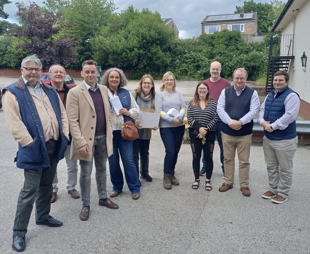 weavercudding's tweet photo. Thank you @AphraBrandreth @BackBen4Mayor @lynn_cllr Stocks &amp; @CWaCTory for helping out this weekend on Patrick Melody’s By-Election campaign for Weaver &amp; Cuddington, due 2nd July. #Weaverham #Cuddington #ActonBridge #Crowton #Norley Join our campaign: https://t.co/3BEM6YCsZQ https://t.co/zsw5daOoox