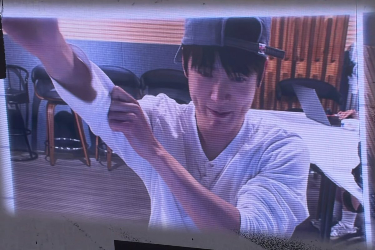 lleento's tweet photo. 큐티섹시 다 되는 남자라 관심있습니다 https://t.co/jjDOMsvySE